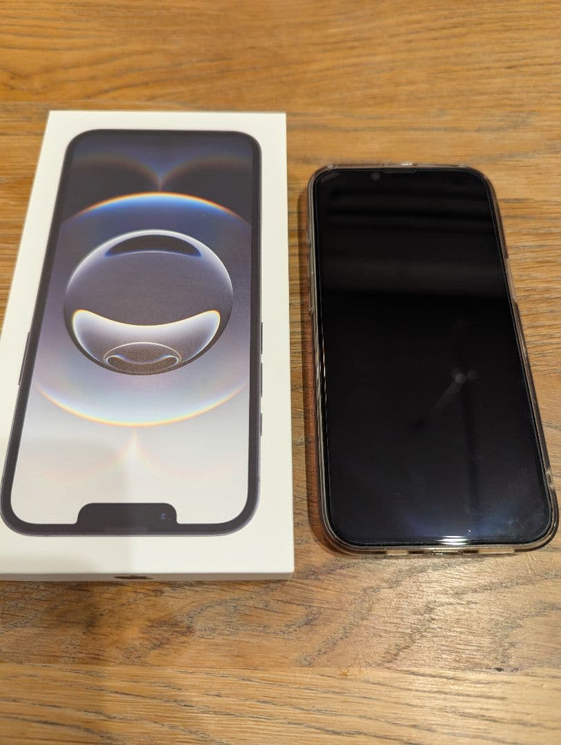 【美品】アップル iPhone16e 128GB ブラック バッテリー100%