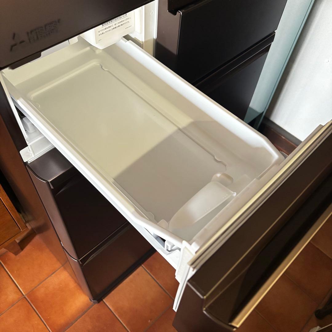 2022年製　三菱 MITSUBISHI MR-WZ55H-XT 冷凍冷蔵庫