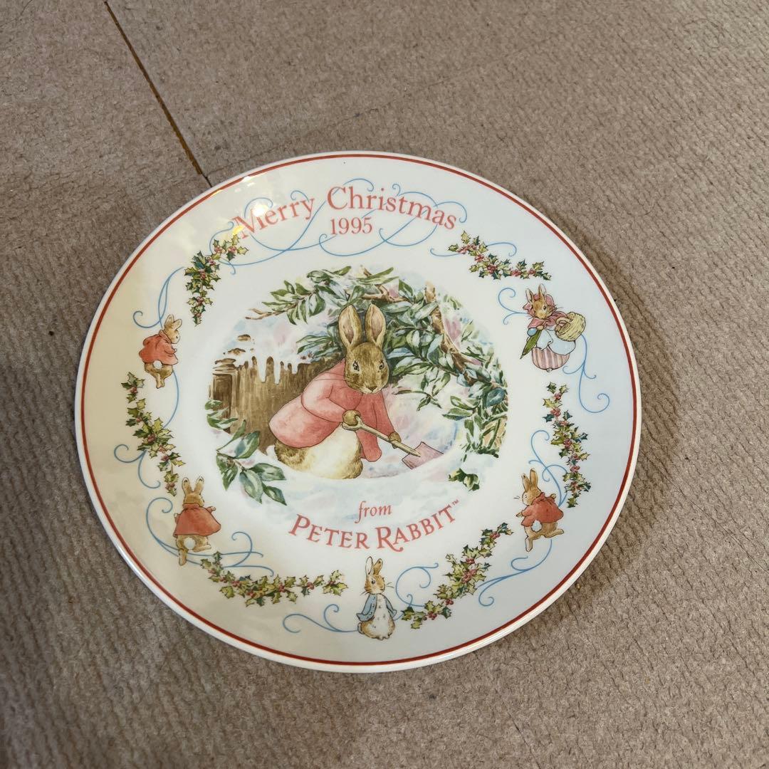 ちゃうこ　未使用　ウェッジウッド　ピーターラビットクリスマスプレート