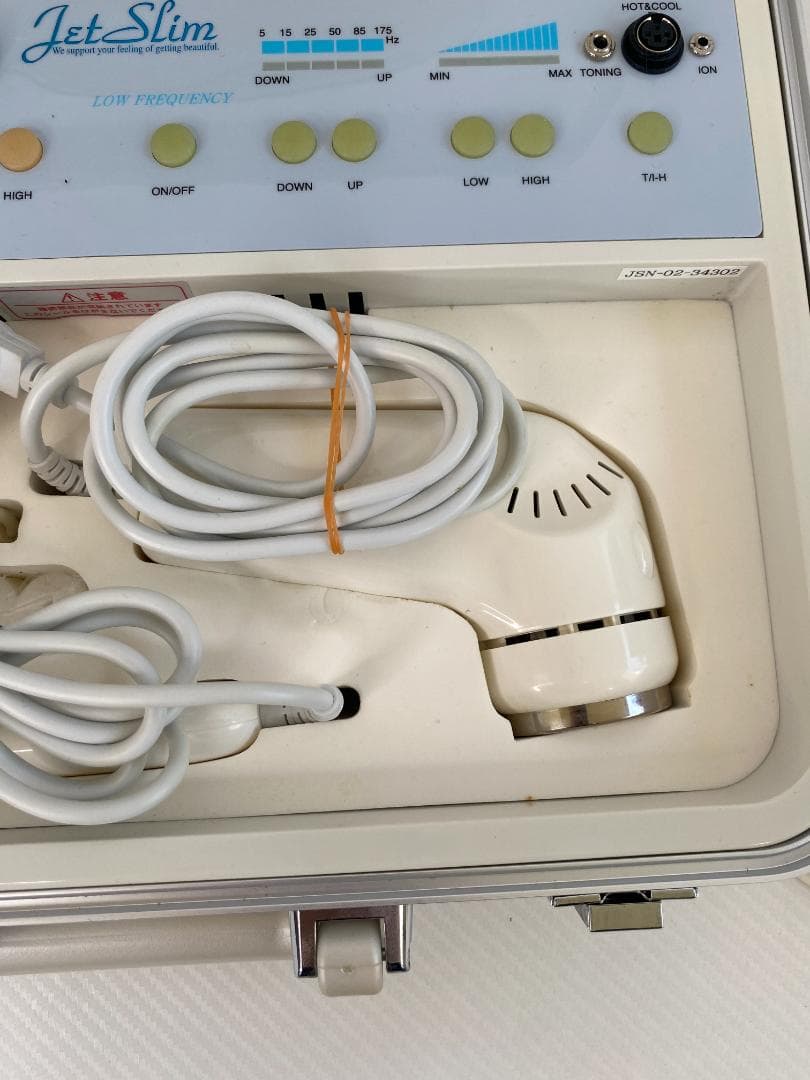 ジェットスリム３多機能美容 超音波・イオン・ホットクール・トーニング a0366