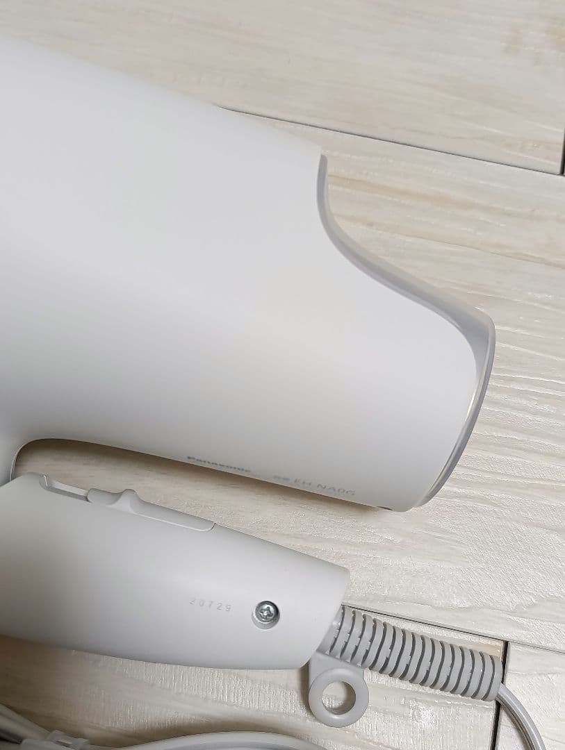 パナソニック ナノケア Panasonic EH-NA0G 22年製 WH