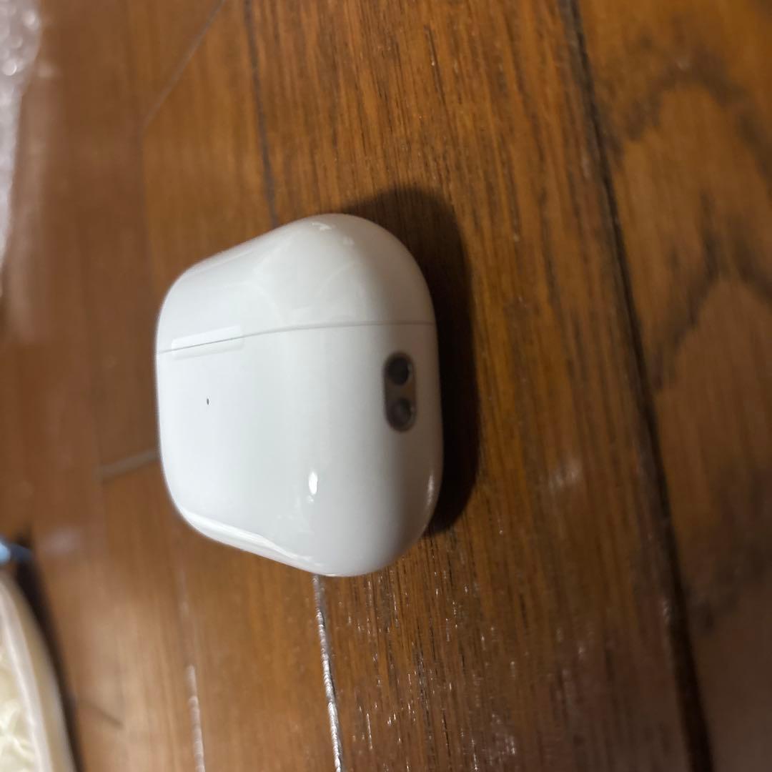 【美品】AirPodsPro（第2世代）Lightning端子　正規品