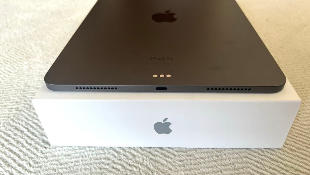 【美品】iPad Air（第5世代）256GB