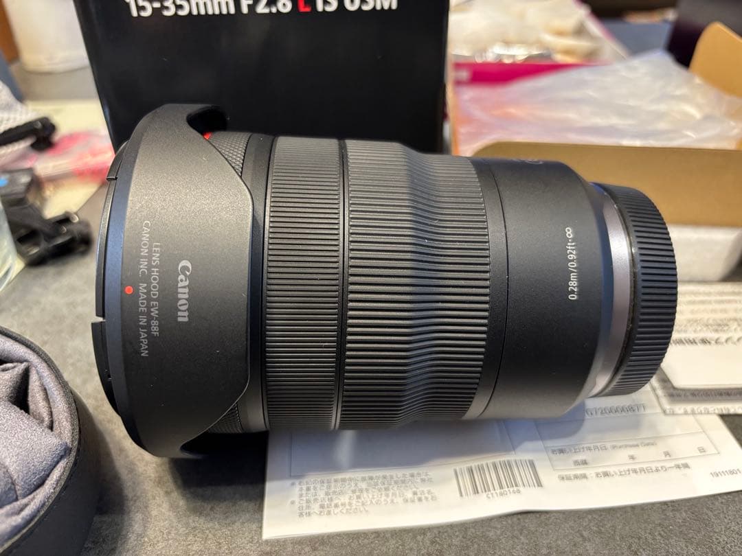 Canon RF 15-35mm F2.8 IS USM ズームレンズ
