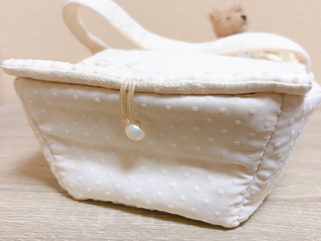 ライフショップマニー　ソワレ　ベア　小物入れ