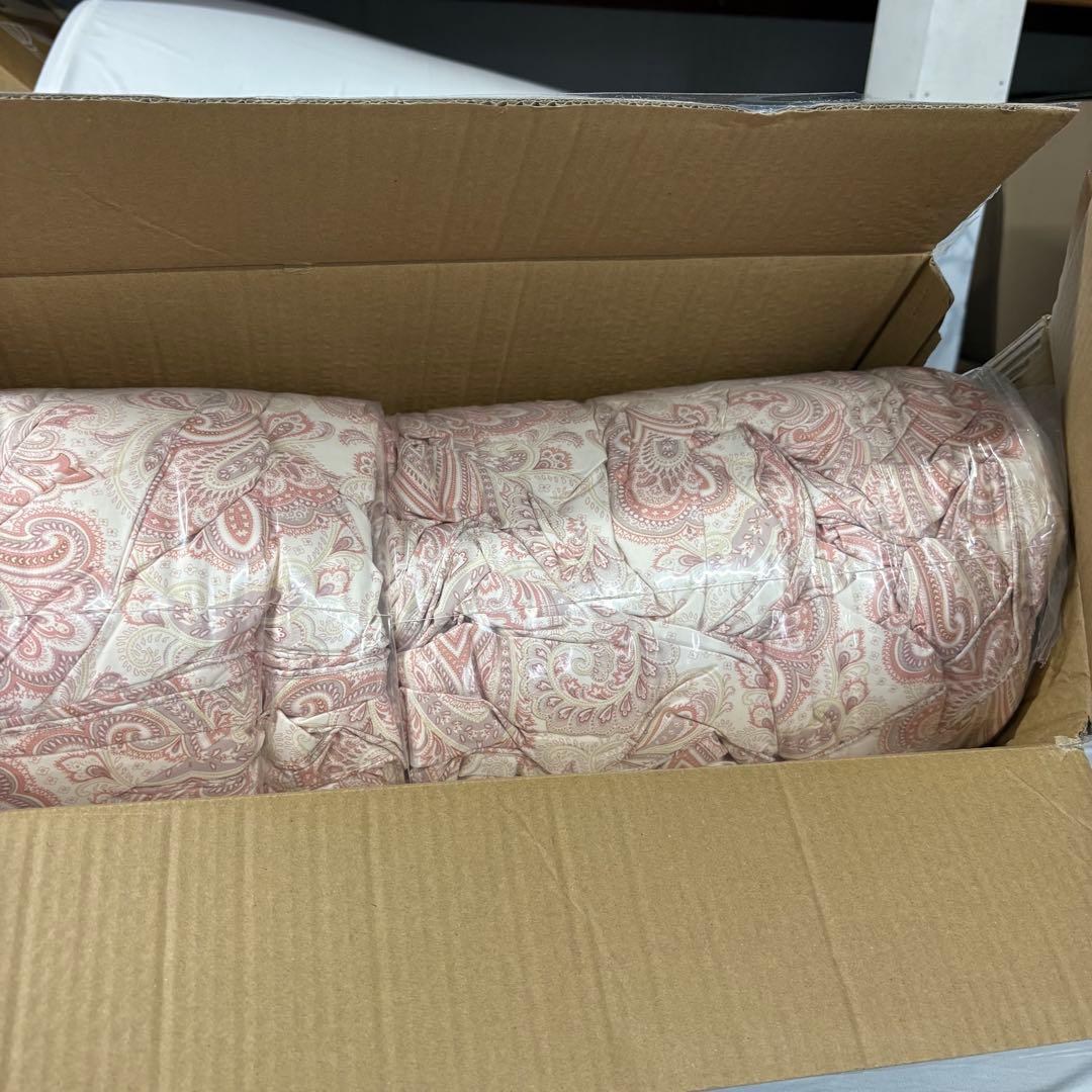 61新品開封済み　羽毛布団　シングル掛け布団　100％羽毛1.4kg　RDS認証