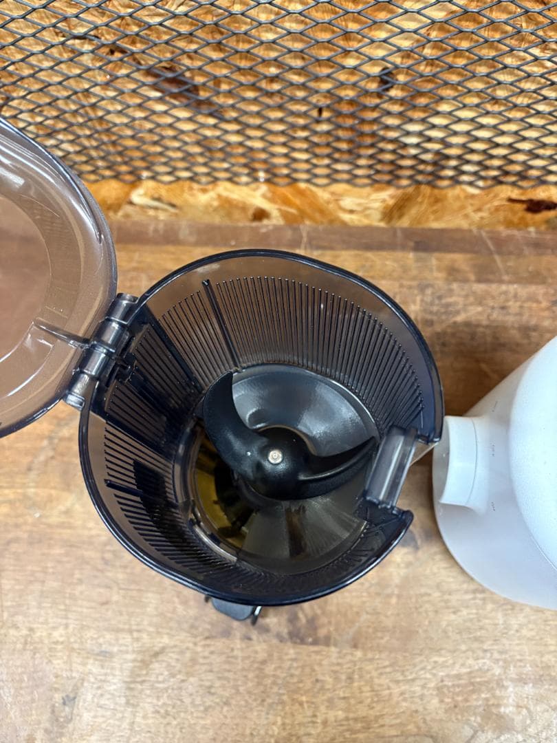 未使用★Hurom★スロージューサー★H310A★ホワイト