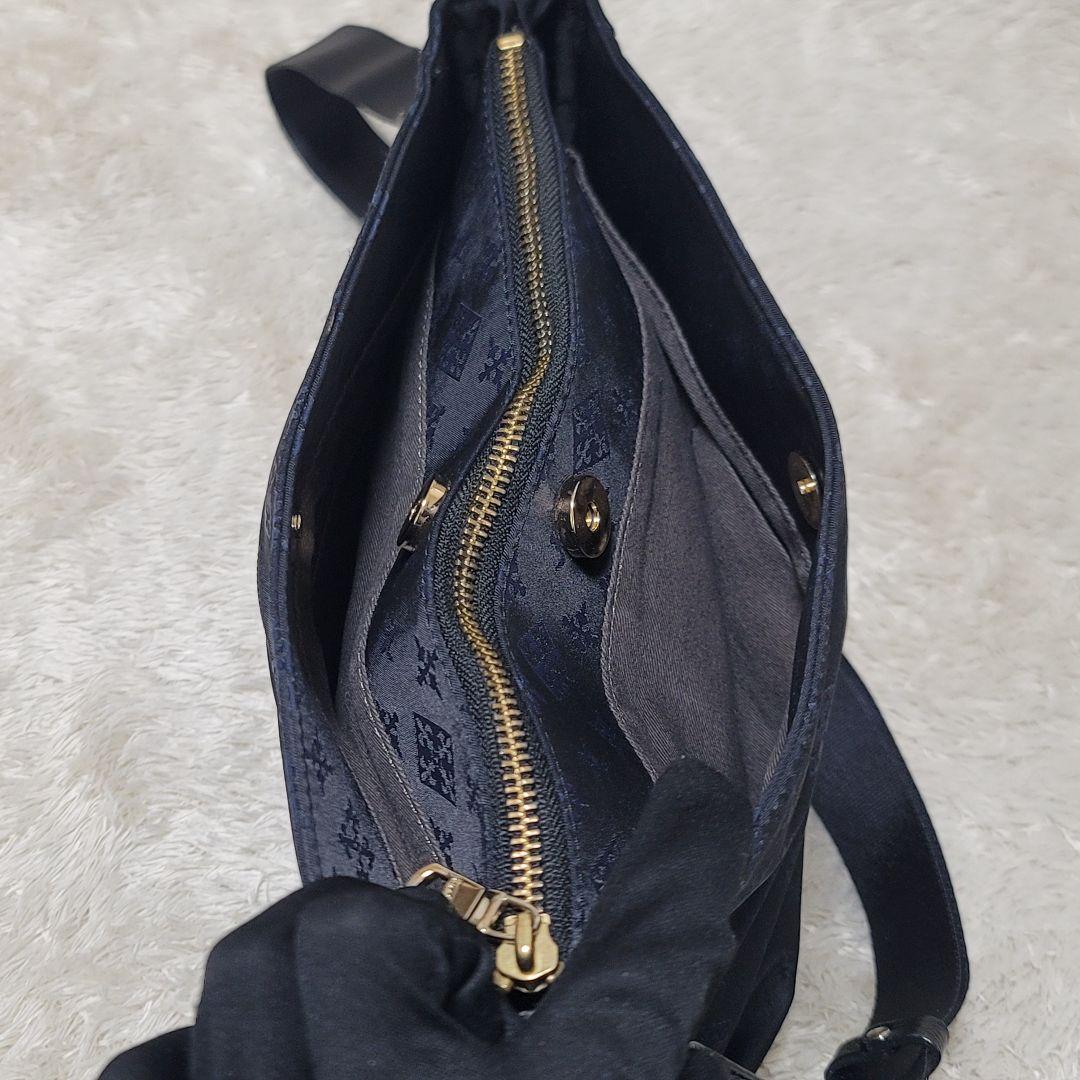 美品✨russet ラシット モノグラム ナイロン ショルダーバッグ ネイビー