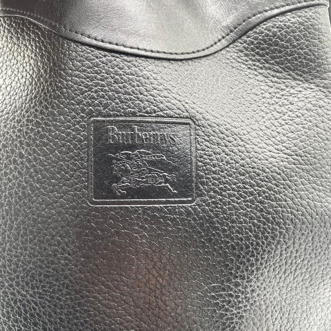 【極美品】バーバリー　ショルダーバッグ　ノバチェック　ホースロゴ　レザー　黒