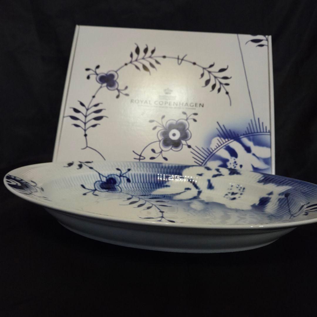 新品未使用ロイヤルコペンハーゲン　メガローズ36.5cmプレート