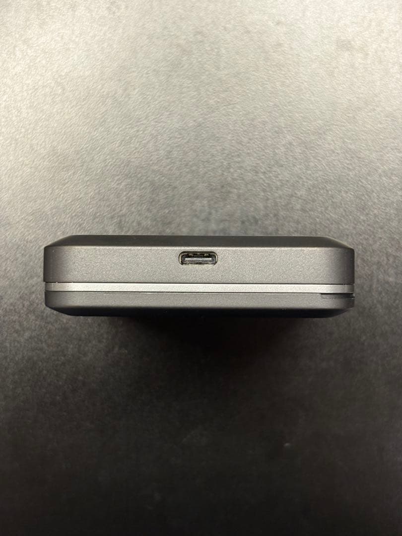 モバイルルーターFS040W 美品