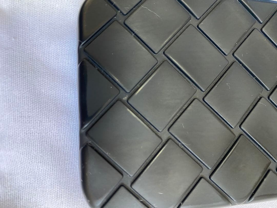 BOTTEGAVENETA iPhoneケース１５proブラック