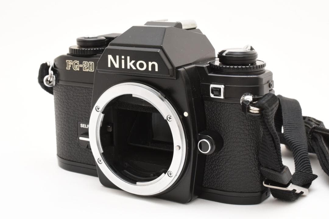 美品　ニコン FG-20 ブラック フィルムカメラ　モルト新品交換済 M554