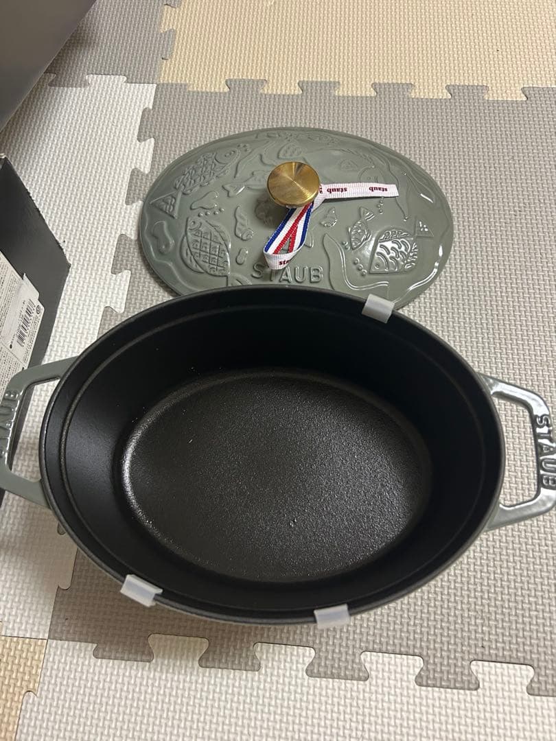 最安値✴︎ STAUB ✴︎ ストウブ ミナペルホネン オーバル 新品未使用品