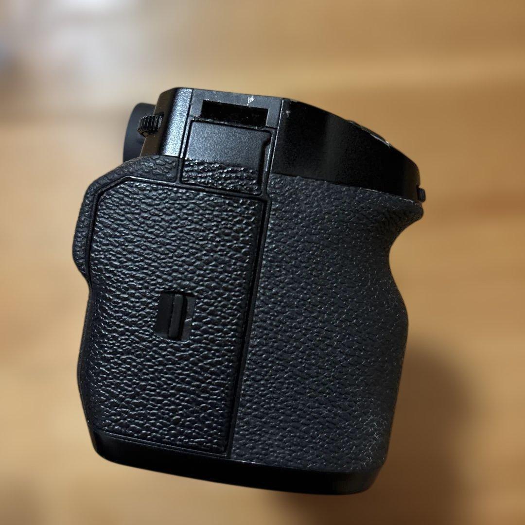 FUJIFILM X-H2 2.5万円相当の純正予備バッテリー2個と充電器付属