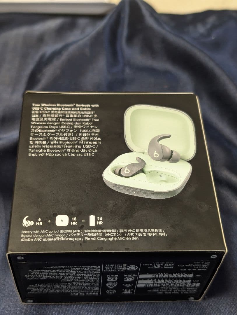 新品未開封品　Beats Fit Pro