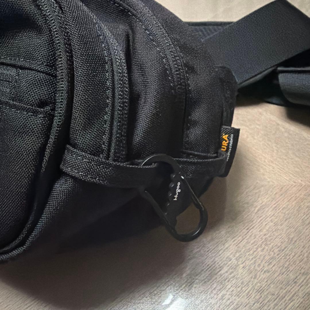 Hugoo ハグー ヒップシート ショルダーバッグ