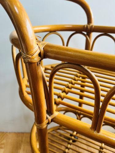 J【中古品】ラタン 籐 キャスター付ラック 2段　移動もラクラクです。