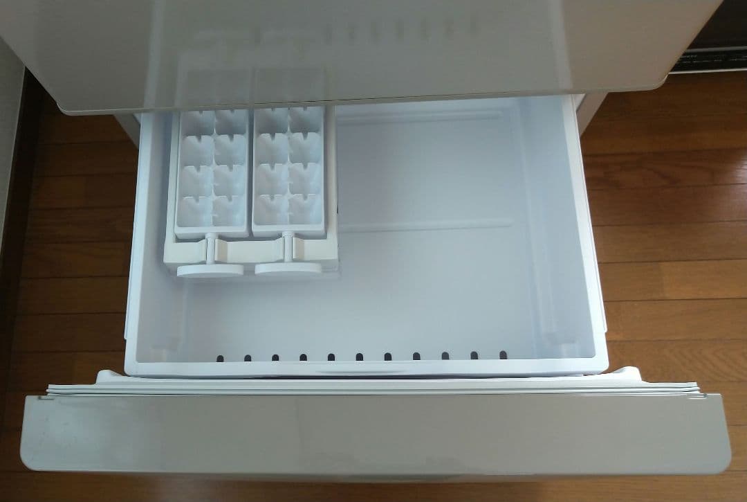 OO様 美品 日立 冷蔵庫 265L R-27JV 3ドア 取扱説明書付き