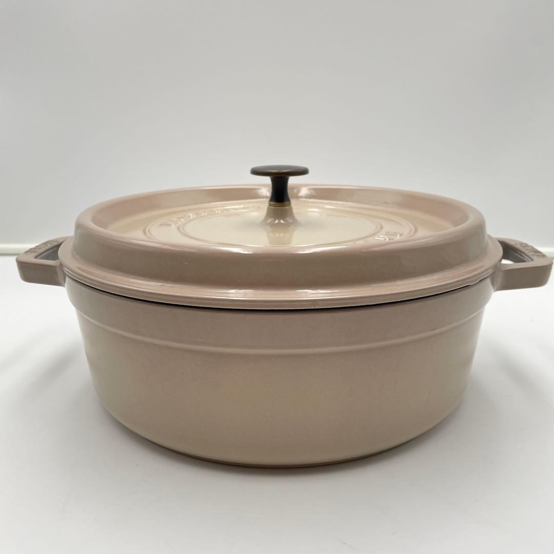 美品　STAUB ストウブ シャロー ココット ラウンド 26cm リネン