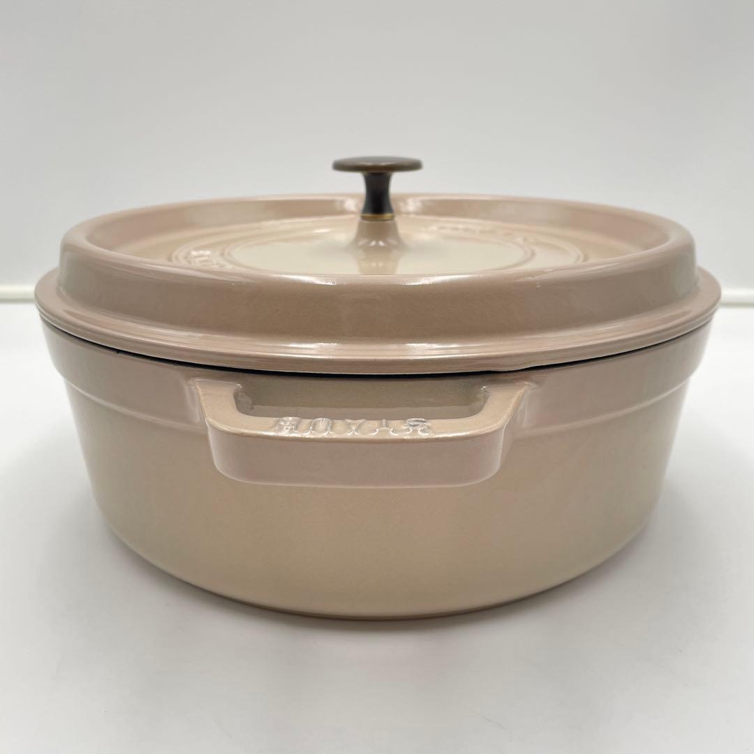 美品　STAUB ストウブ シャロー ココット ラウンド 26cm リネン