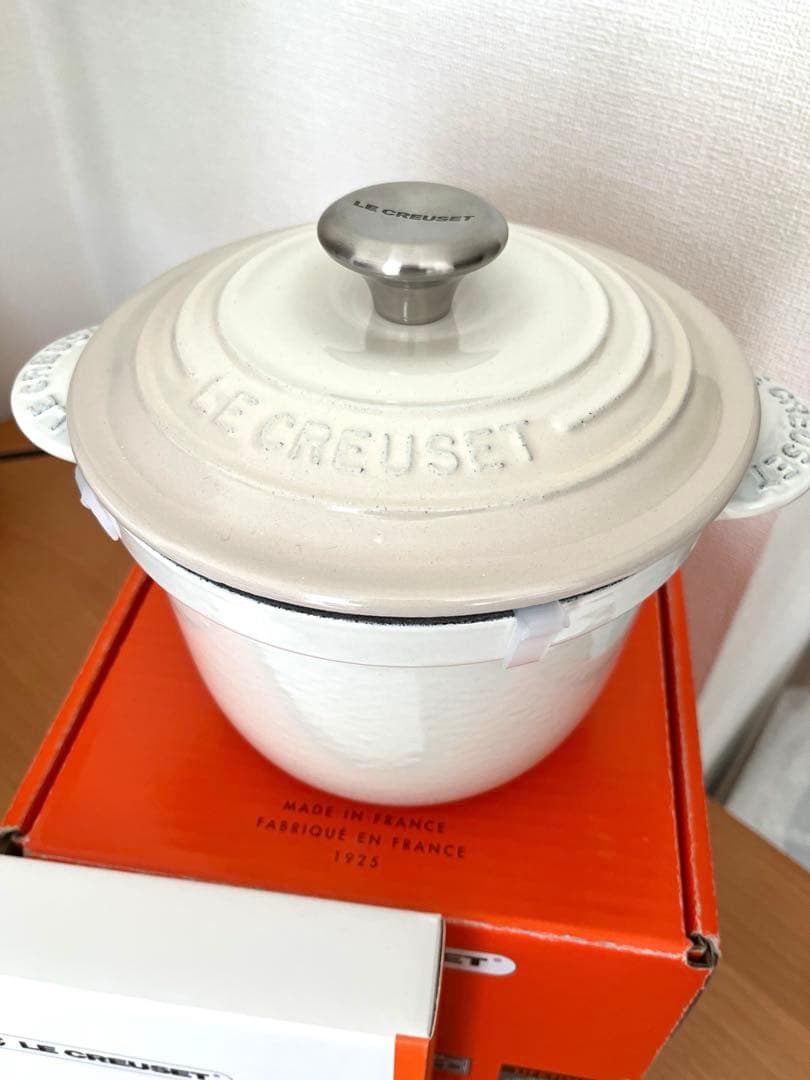 【新品　未使用】ル・クルーゼ　ココット　エブリィ 18 メレンゲ 2点セット