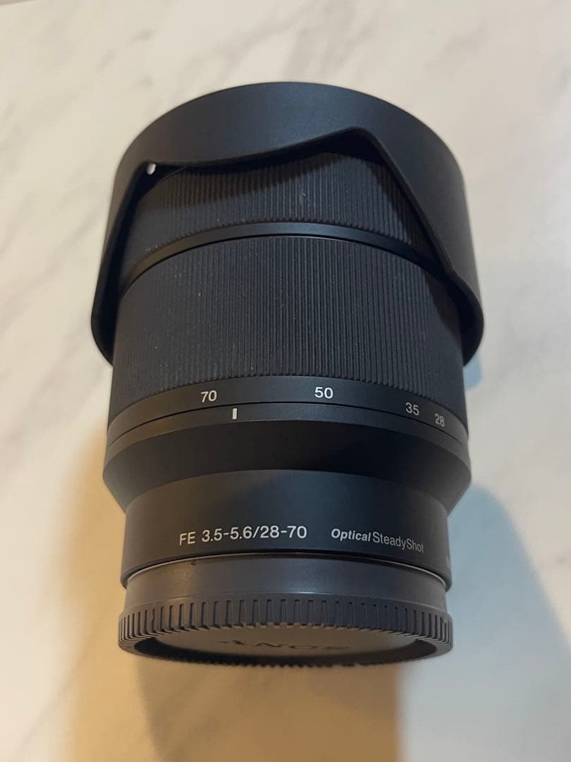 美品♪ SONY ILCE−7M3 & ズームレンズSET(カメラケース付き)