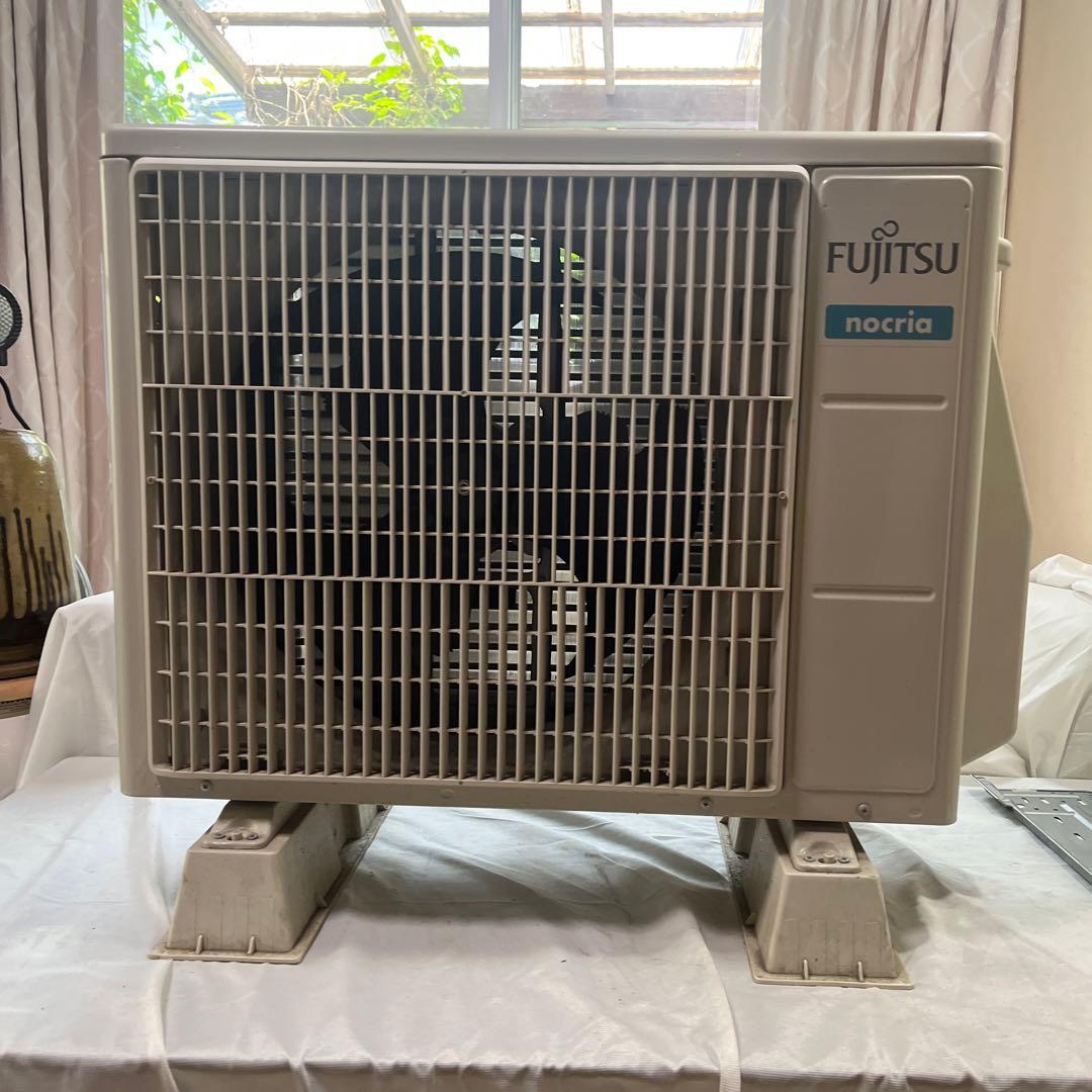 富士通　AS-C221L-W エアコン　2021年製　引き取り限定