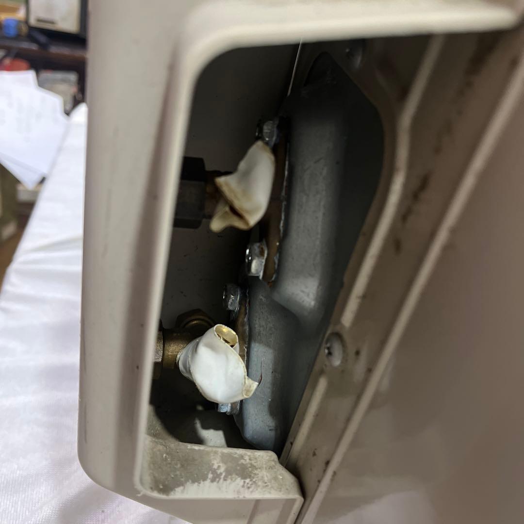 富士通　AS-C221L-W エアコン　2021年製　引き取り限定