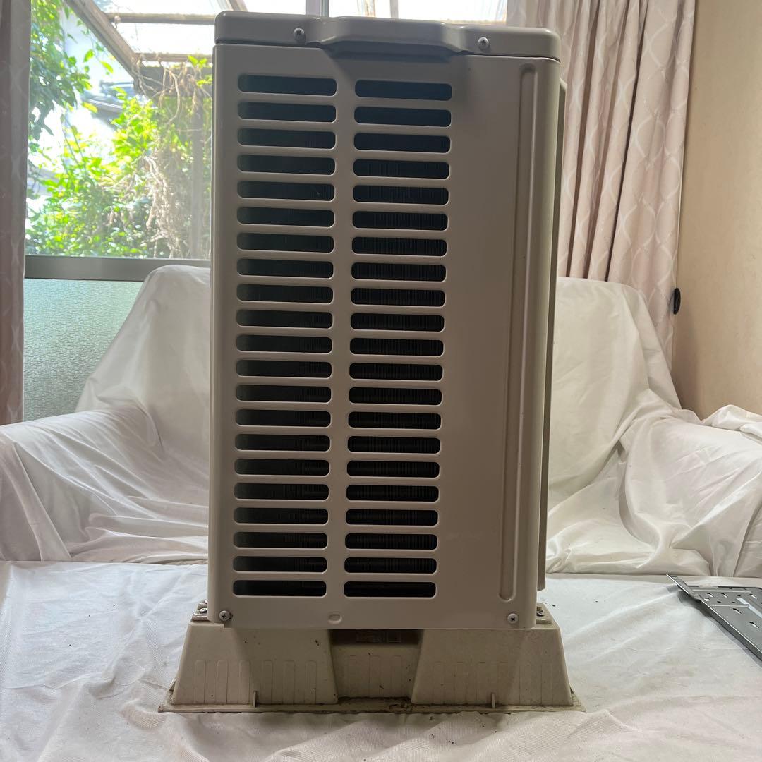 富士通　AS-C221L-W エアコン　2021年製　引き取り限定