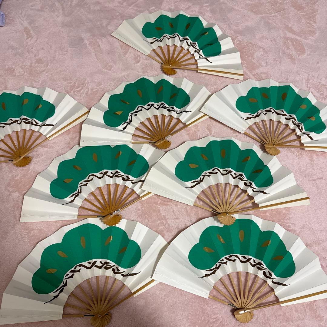 郷土芸能扇子 8本セット 緑と白　松づくし