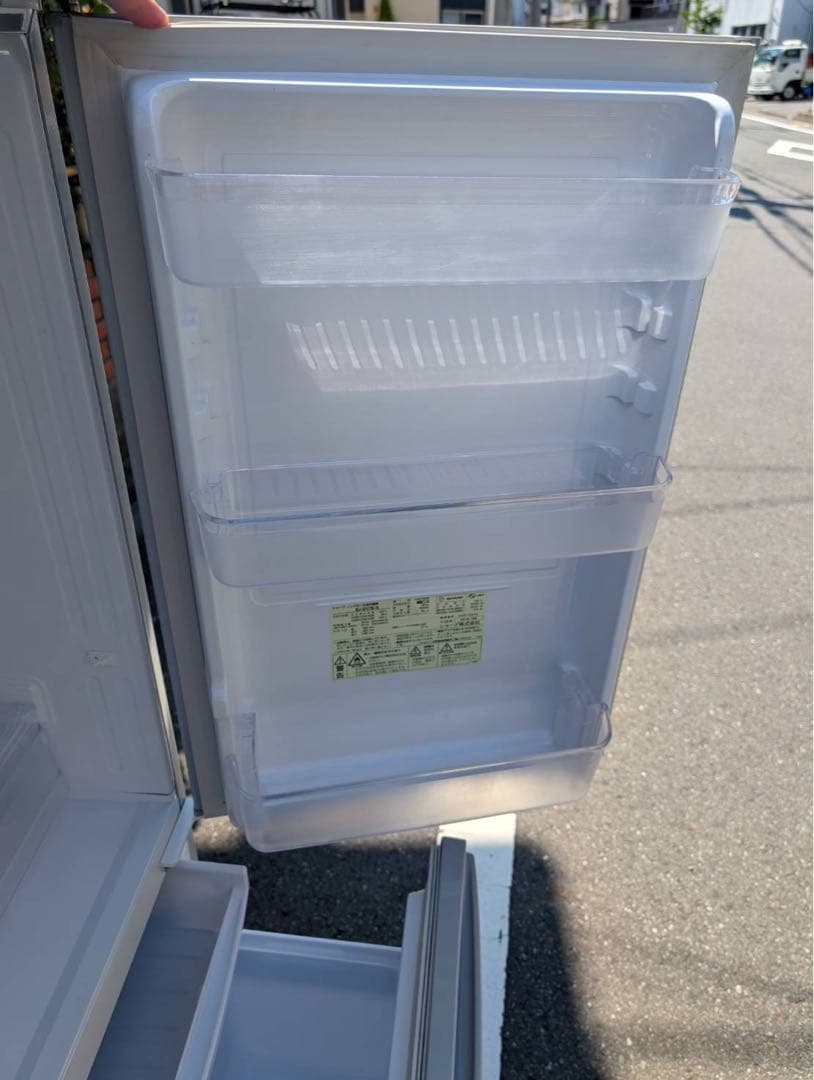 ＊東京都付近取引限定＊ SHARP ノンフロン冷凍冷蔵庫 SJ-D17B-S