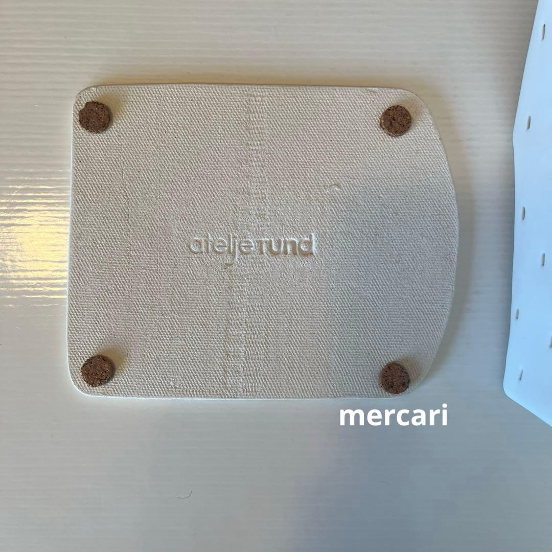 アトリエルンド　スモーヒュース　ハウス型キャンドルホルダー　出窓のある家