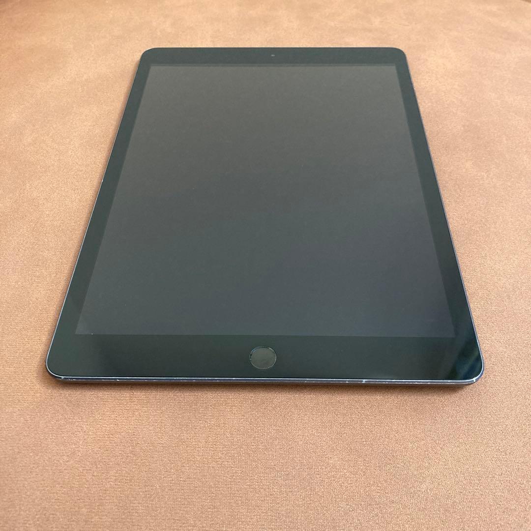 3379【早い者勝ち】iPad7 第7世代 32GB WIFIモデル☆