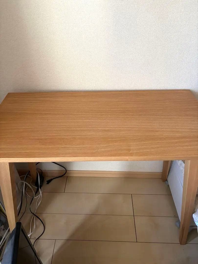 リセノ　東谷　バンビ　デスク