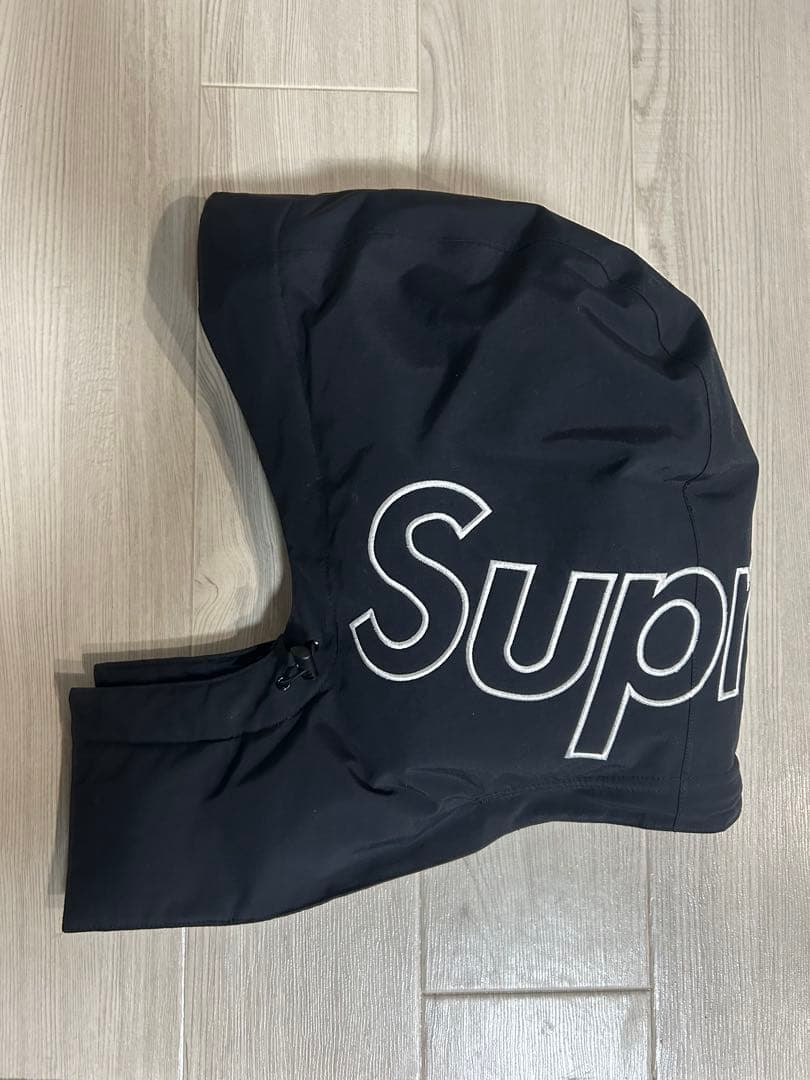 Supreme GORE-TEX 700-FILL ダウンジャケット