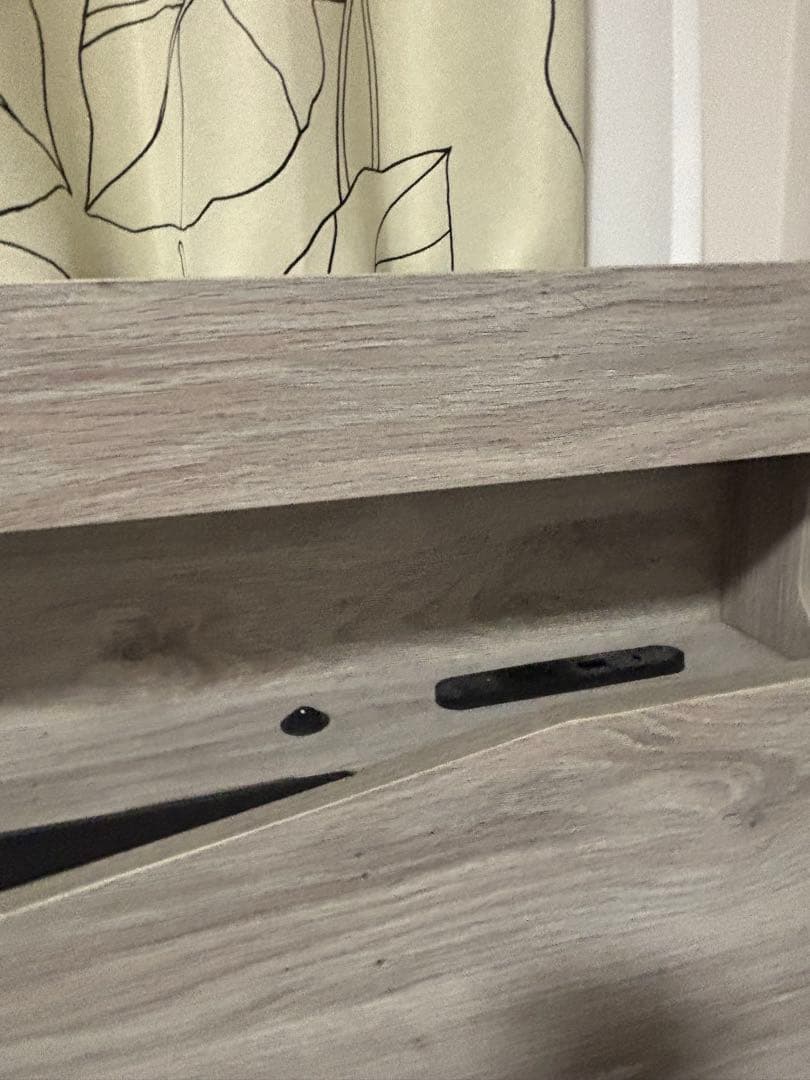 クイーン ベッドフレーム　マットレス