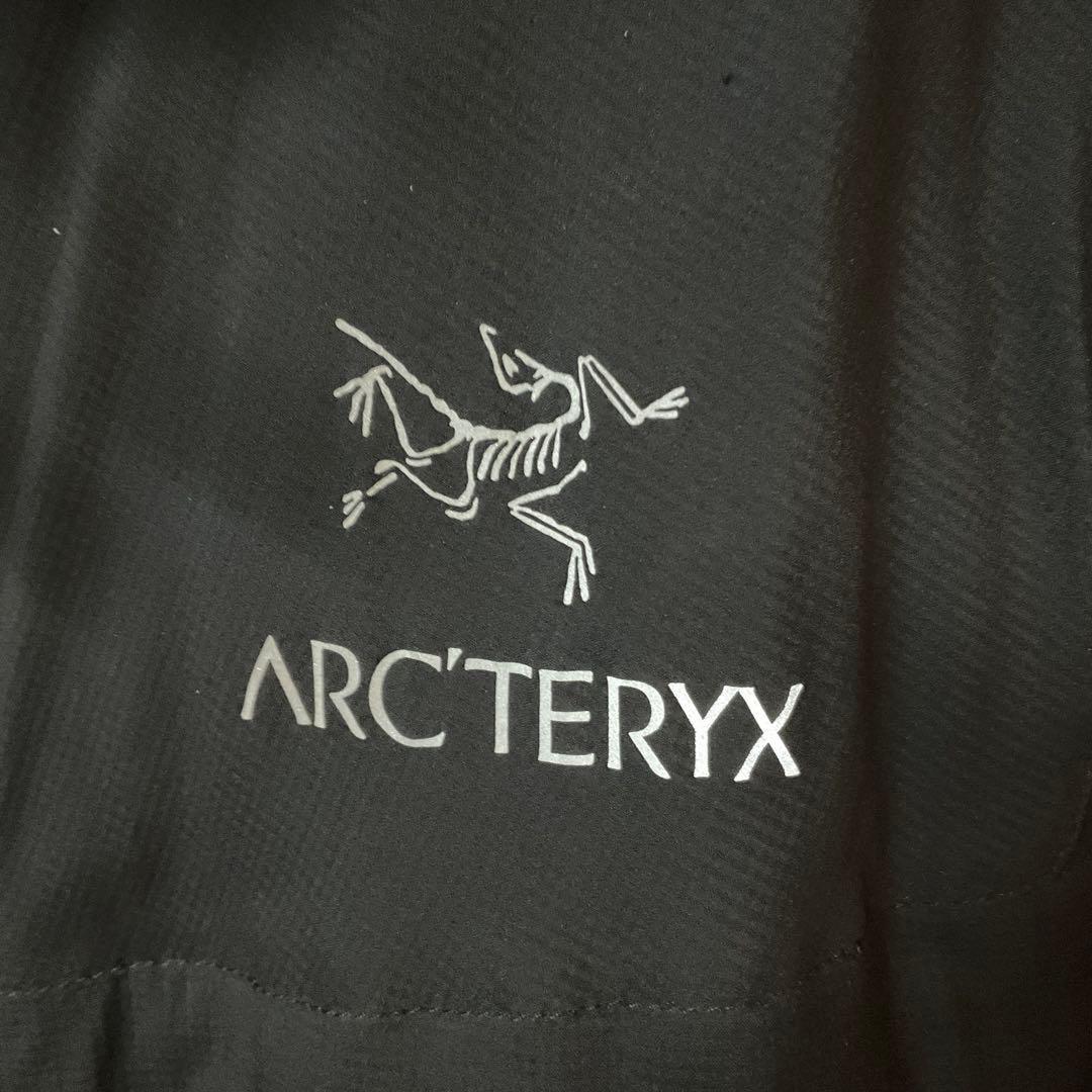 アークテリクス　アトム　LT フーディー　XS ダブルZIP