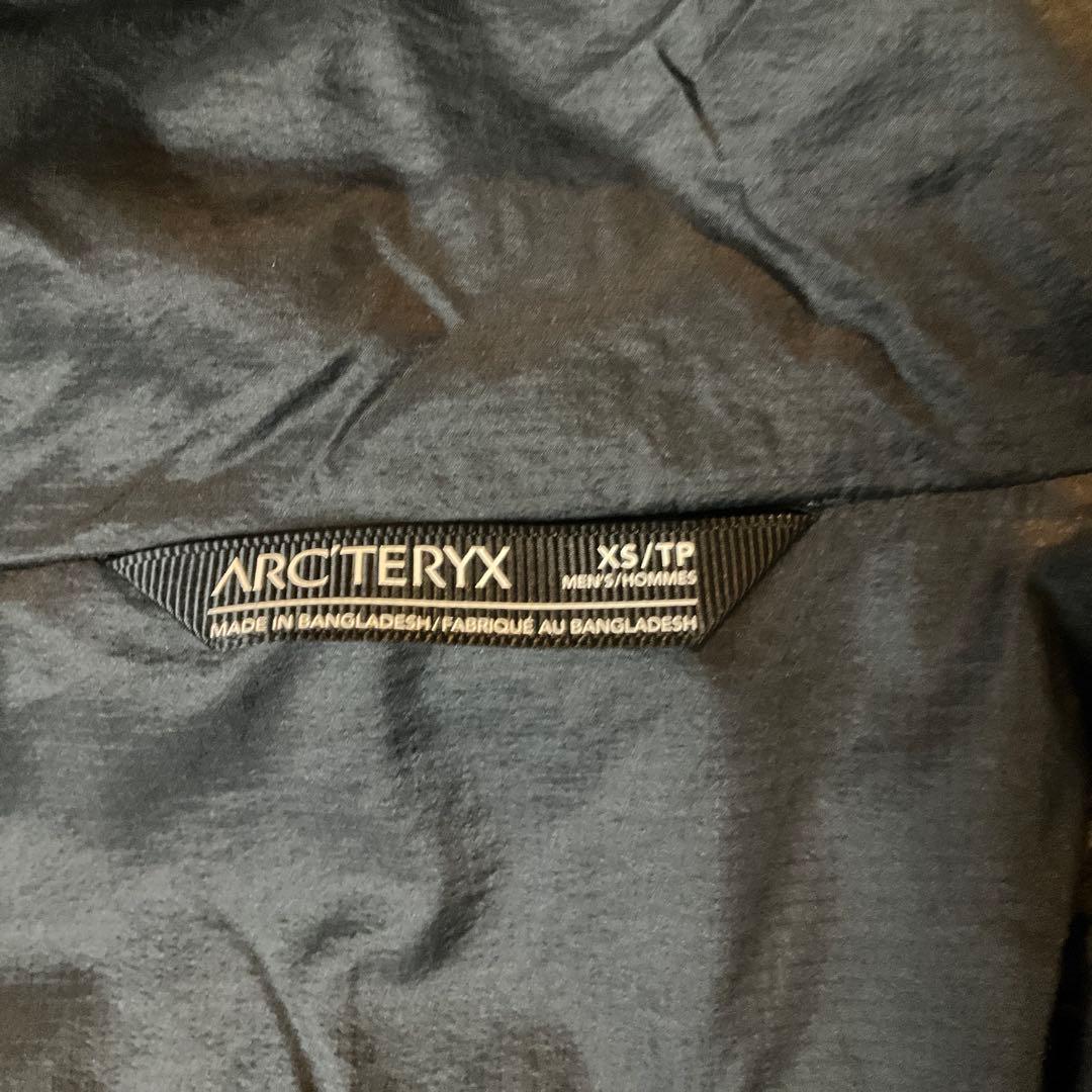 アークテリクス　アトム　LT フーディー　XS ダブルZIP