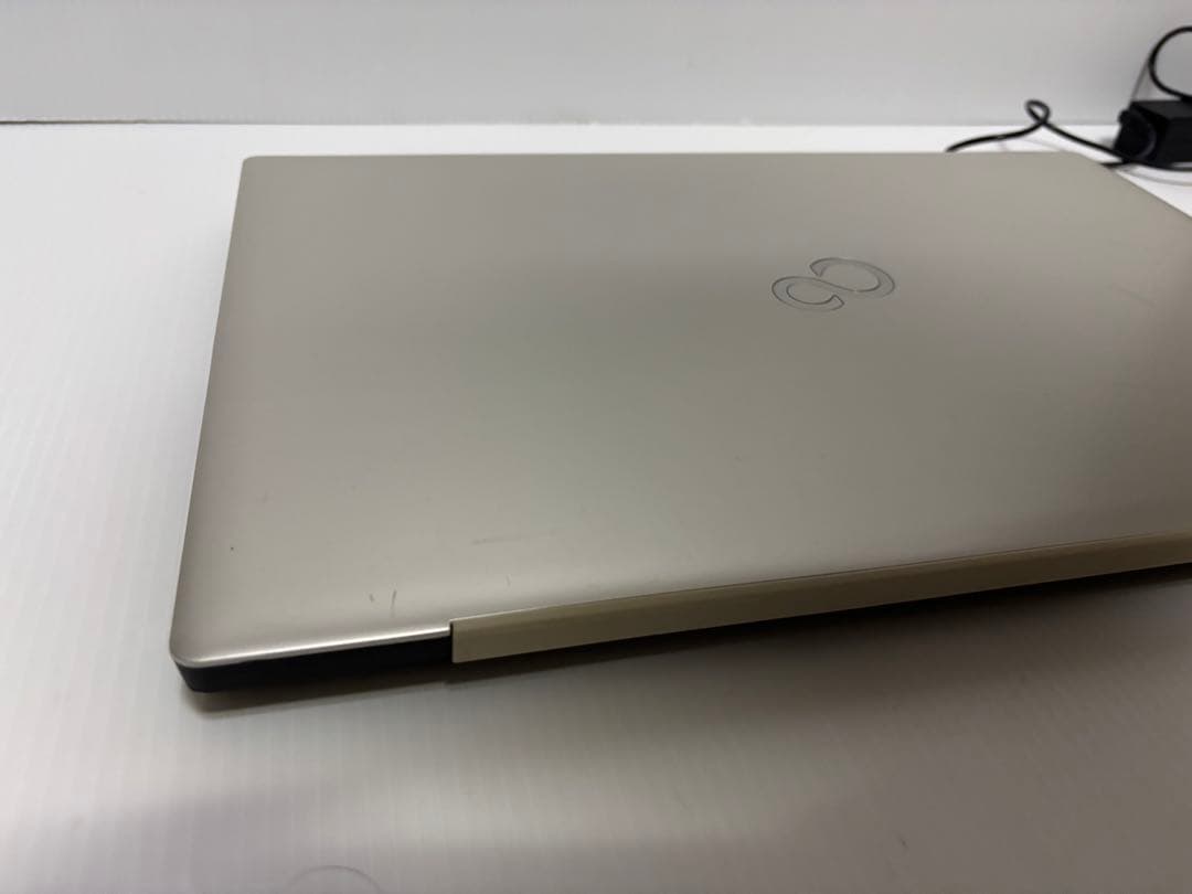 富士通 FMVN77E3G 17.3インチ ノート パソコン4700U 8GB