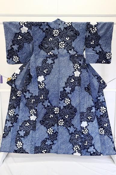 ★専用★美品 浴衣 有松絞り バチ衿 紺色 花文 身丈158cm 裄丈65cm