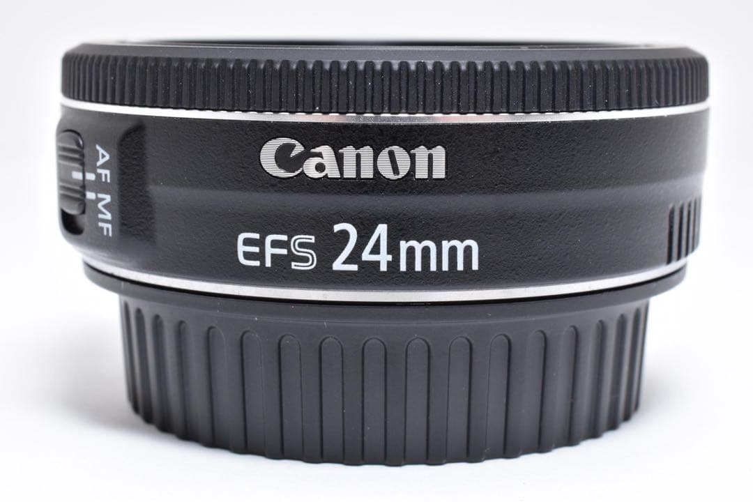 Canon EF-S 24mm f/2.8 STM レンズ