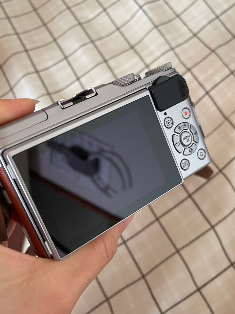 FUJIFILM XA5 デジタルカメラ 15-45mmレンズ付き