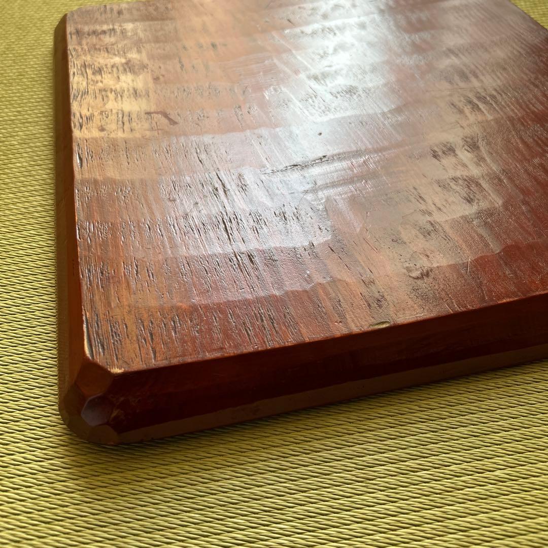 木製赤色彫刻模様の盆 4枚セット