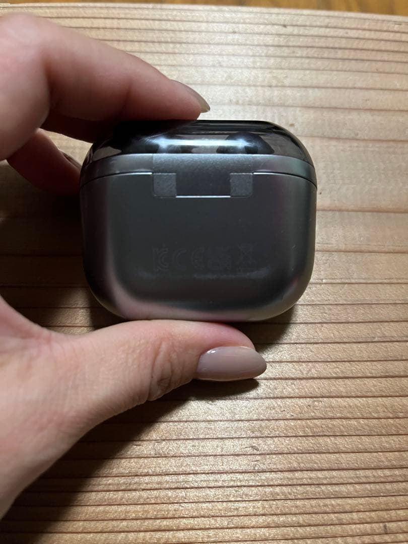 SAMSUNG SM-R630 イヤホン