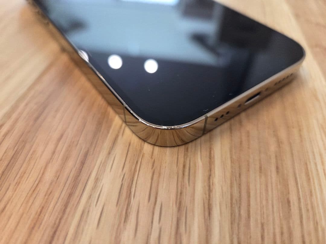 SIMフリー Apple iPhone 14 Pro ゴールド 256GB！