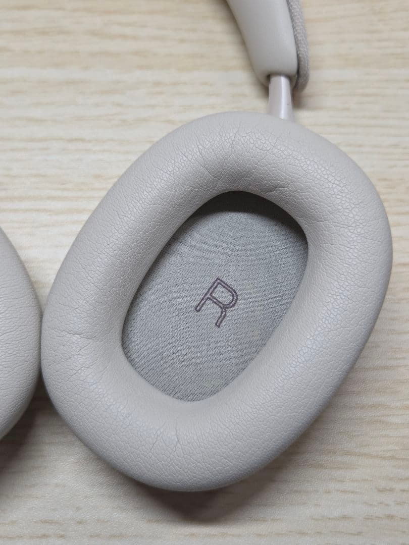 Px7 S3 キャンバス・ホワイト ＋ 交換用イヤーパッド(純正品)