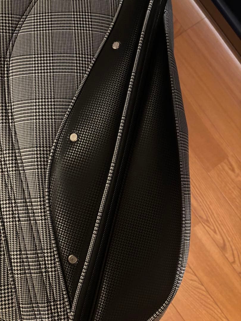 ゼクシオ XXIO キャディバッグ 軽量　GGC-X111 ネームタグ未使用