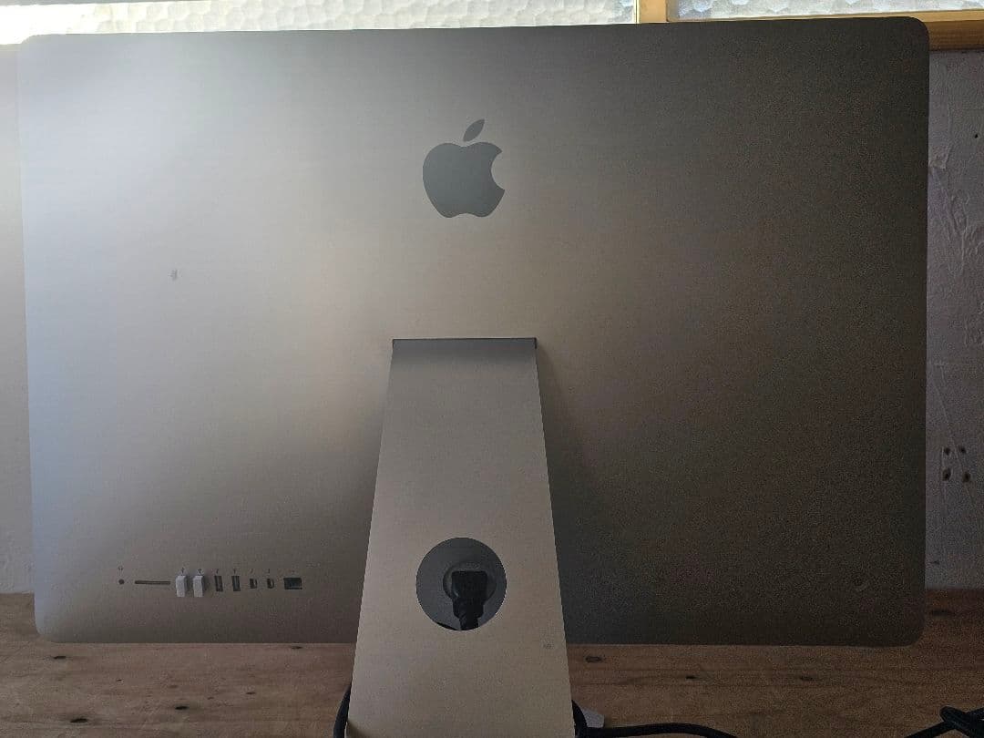 iMac 5K 27インチ 2015　i5 16GB 1TB R9 380