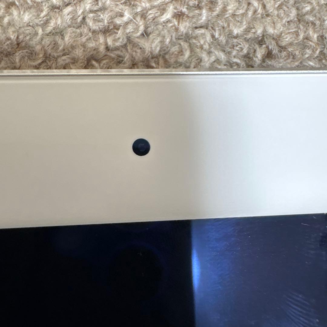 動作確認済Apple iPad Air 2 128GB Wi-Fiモデルシルバー